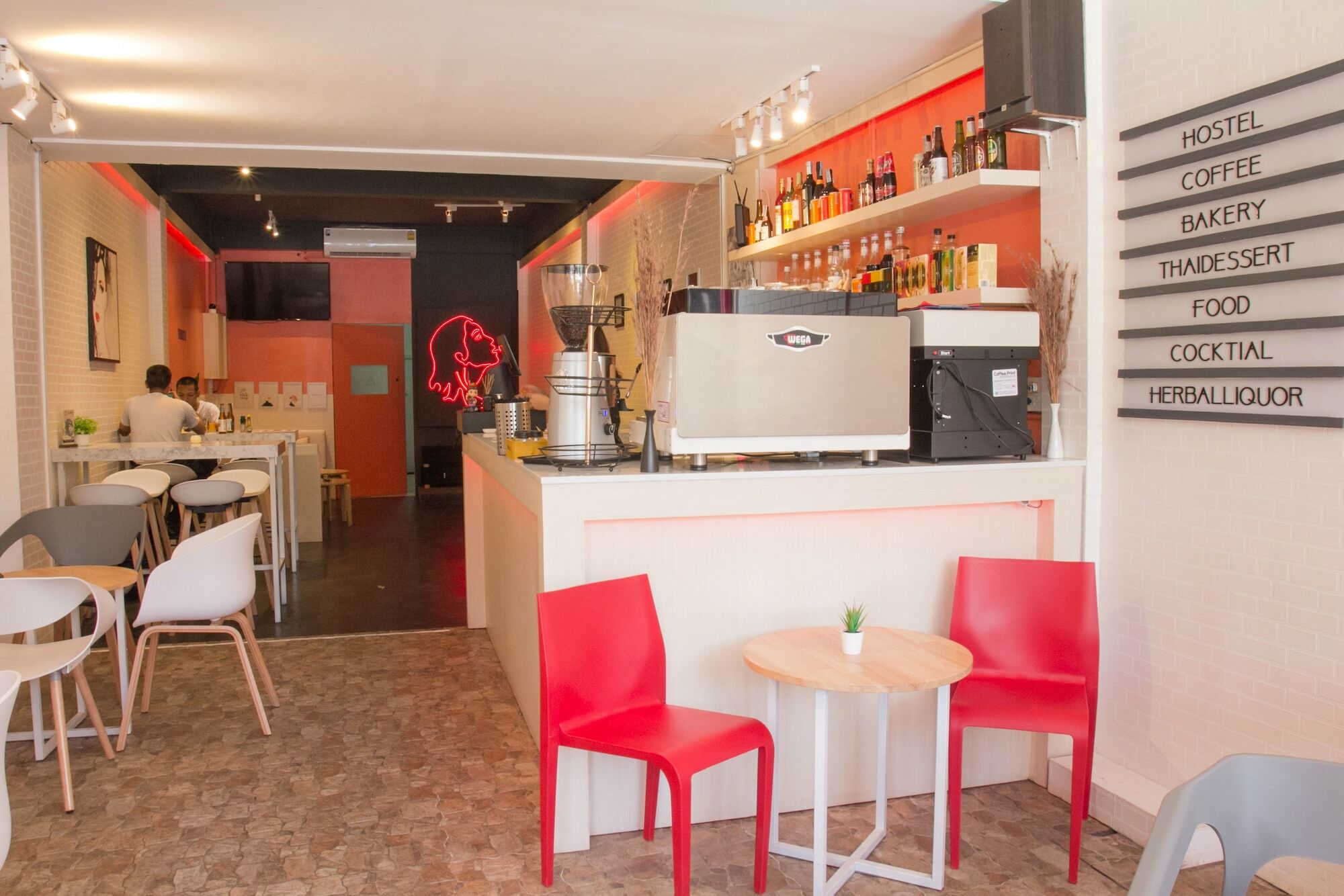 Films House Hostel Bangsaen Zewnętrze zdjęcie